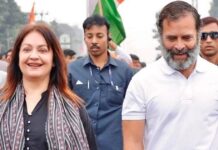 Pooja Bhatt joins Bharat Jodo Yatra in Hyderabad