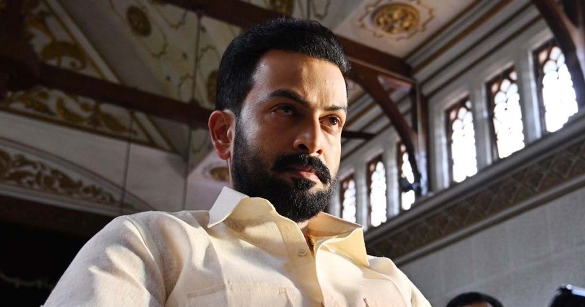 IT sleuths raid leading Malayalam film personalities