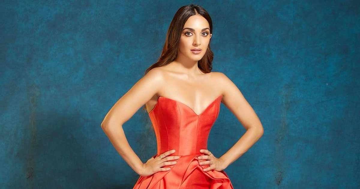 Kiara Advani Looks Christmas Ready In A Beautiful Red Co-Ord Set