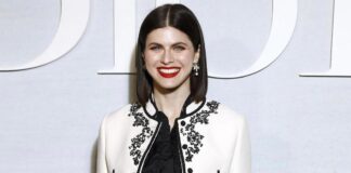 When Alexandra Daddario Ruled Every Guy's Wet Dreams Going N*de To Cover Her B**bs With Her Hands Donning A Sultry Multicoloured Panty - See Pic