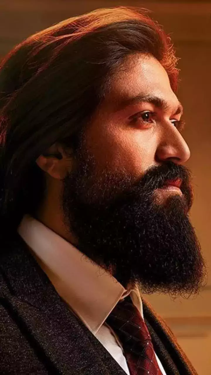 KGF 2 Review: Ten reasons to watch 'K.G.F: Chapter 2' on the big screen |  Times of India