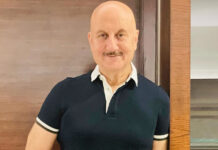 'I will continue to work hard,' says Anupam Kher as he bids goodbye to 2022