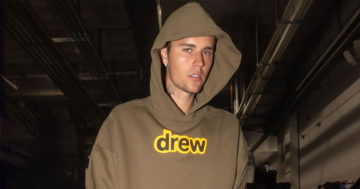 Justin Bieber Once Punched A Fan In Barcelona For Trying To Touch His Face