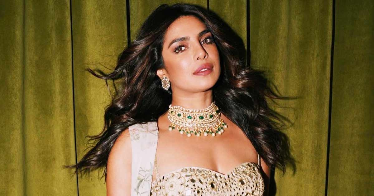 When Priyanka Chopra Revealed Showering With Her Partner, Having Phone S*x & Making Out With Lights On - Watch