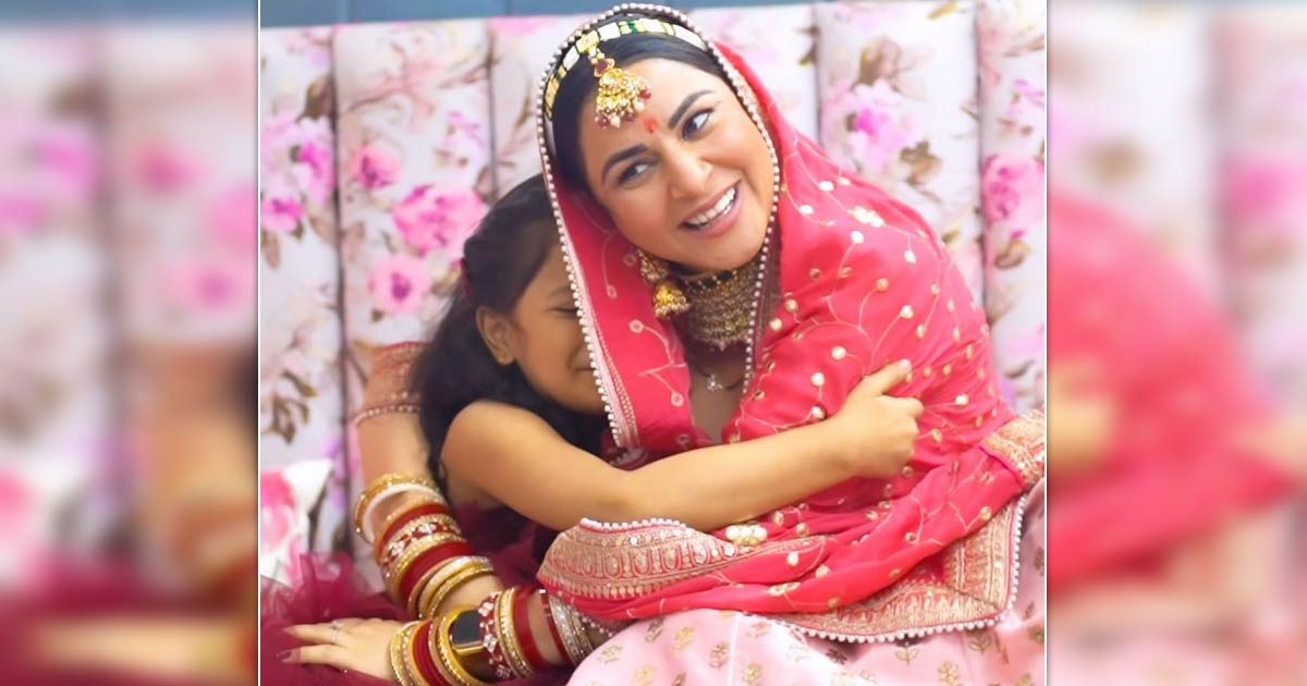 Shraddha Arya designs her bridal look for 'Kundali Bhagya' wedding sequence