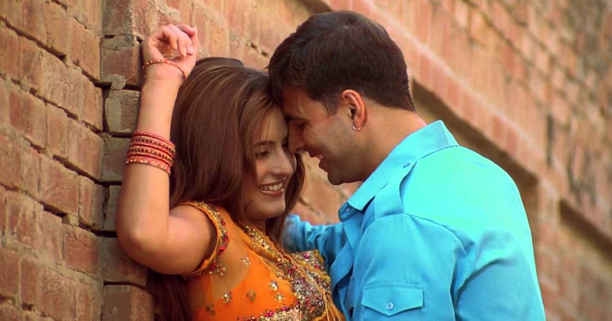 A story of a British girl and a Punjabi boy! Vipul Amrutlal Shah's directorial Namastey London completes 16 years