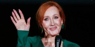 Harry Potter's Author JK Rowling Says Potterheads Were In Her Support Following Her Anti-Trans Controversy