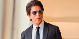Shah Rukh Khan's Wish Of His Mother Watching His Films On The Great Wall Of China From Heaven Makes Fans Cry Again - See Video
