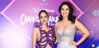 Uorfi Javed Poses With Sunny Leone At An Award Function, Gets Brutally Trolled By Netizens