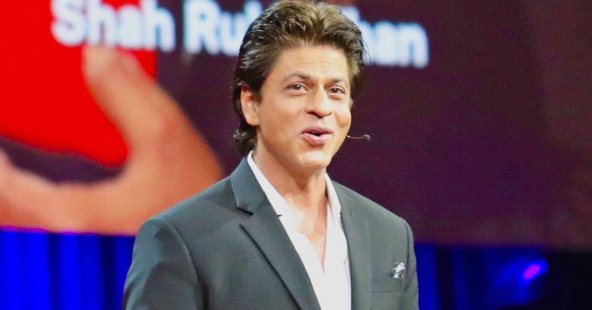 When Shah Rukh Khan Explained To A Reporter Why He's A Good Man To Love, "I'm Rich, I'm Famous & I'm Very S*xy, Aur Kya Chahiye"