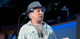 Paul Simon given title of new album in dream on anniversary of dad’s death