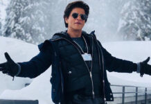 Shah Rukh Khan In This Viral Video Hugs Two Women But Maintains Distance From The Third, Internet Hails The Woman Instead, Here Is Why