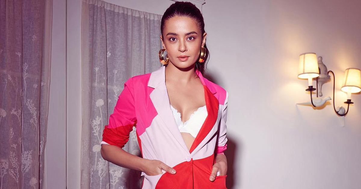 Surveen Chawla puts her best fashion foot forward at Cannes after a decade