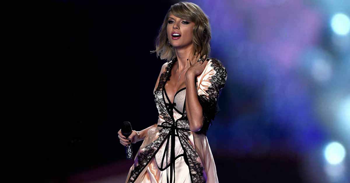 Taylor Swift Once Had To Face N*de Photo Leak Threats By Hackers In 2015