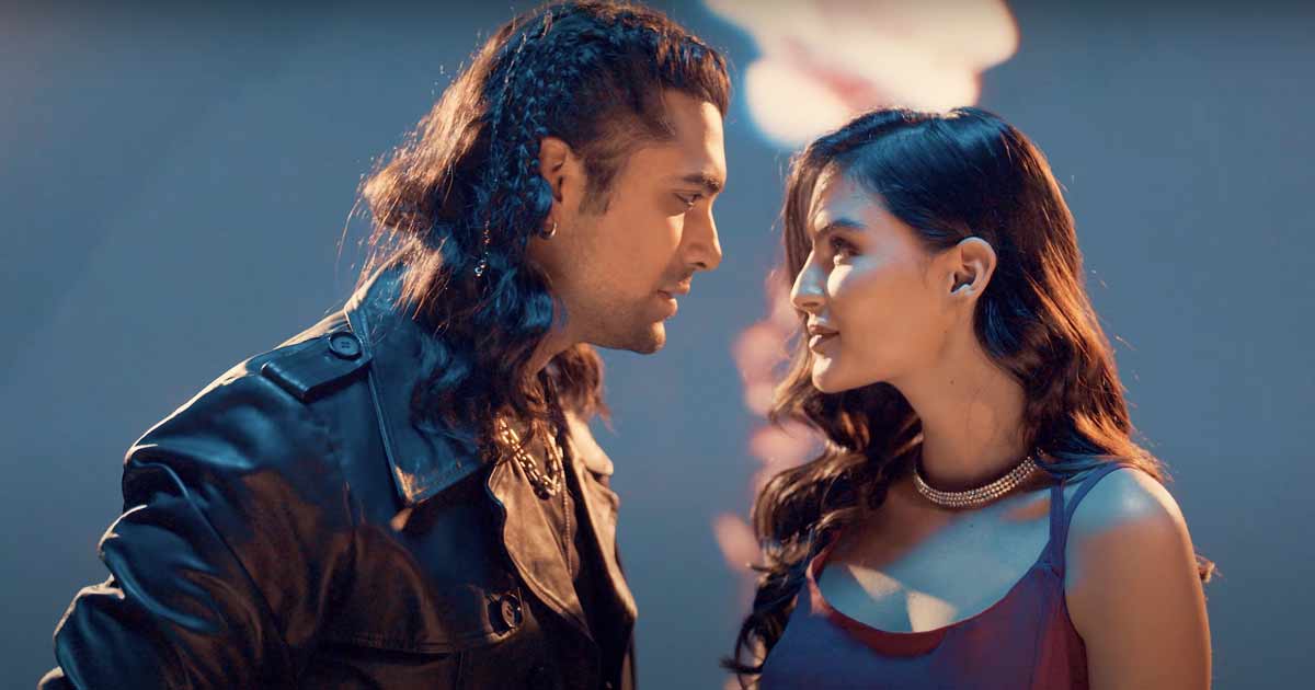 The music video of Jubin Nautiyal’s Hai Kaisi Kaisi produced by Bhushan Kumar is out now on T-Series’ YouTube channel