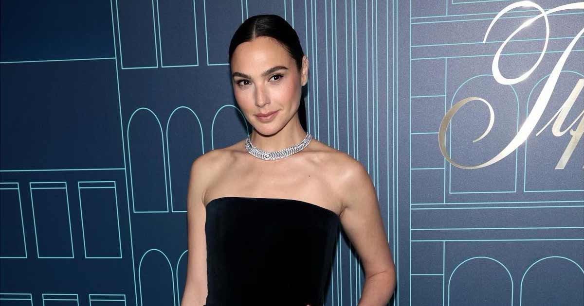 Gal Gadot aka Wonder Woman Admits Suffering From Imposter Syndrome: "I Always Feel Like, 'I Hope They’re Gonna Like It'"