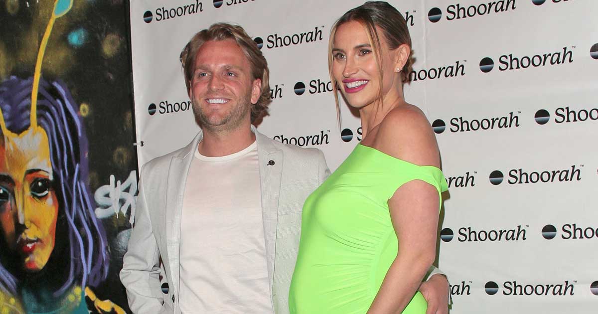 'I've never felt sexier!' Pregnant Ferne McCann is 'always' naked