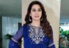 Juhi Chawla Sobbing & Trying To Stop A Talk Show Host From Asking About Her Brother Bobby In Coma In This Viral Clip Has Got Netizens Say "What The Actual F Is This..."