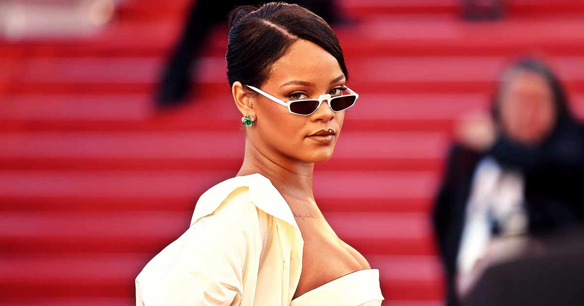Rihanna, In An Earlier Interview, Revealed How She Loves To Get Tied Up & Spanked While Making Love
