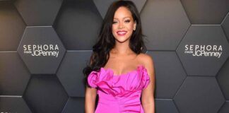 Rihanna Uses A 84,000 Worth Perfume Which Makes Her Smell Like Marshmallows & ‘Heaven’ - Can You Guess The Brand? Read On