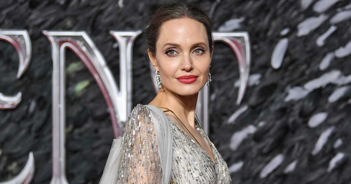 Angelina Jolie In A N*de & Wet Dress In This Old Pic Is All One Needs To Get Rid Of The Midweek Blues