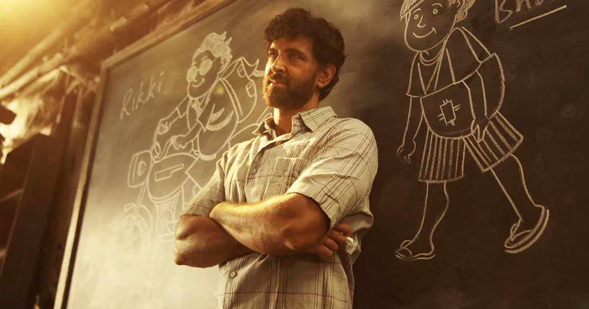 As 'Super 30' turns four, Hrithik Roshan says 'it's an experience lived'