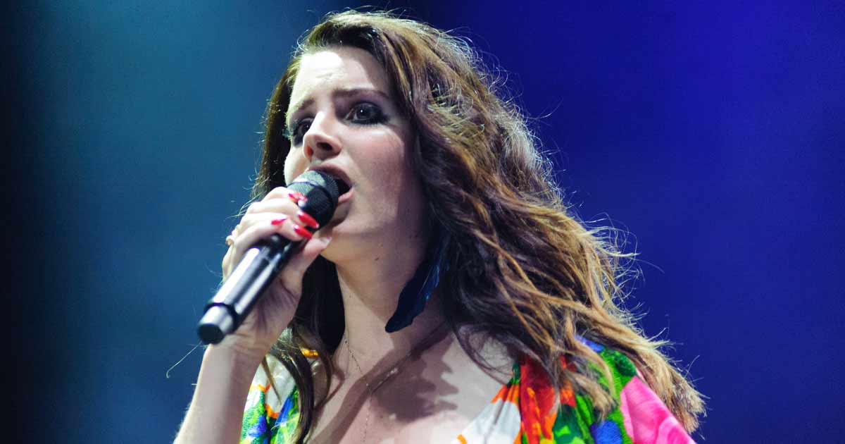 Lana Del Rey address controversial Glastonbury show where she arrived late to perform