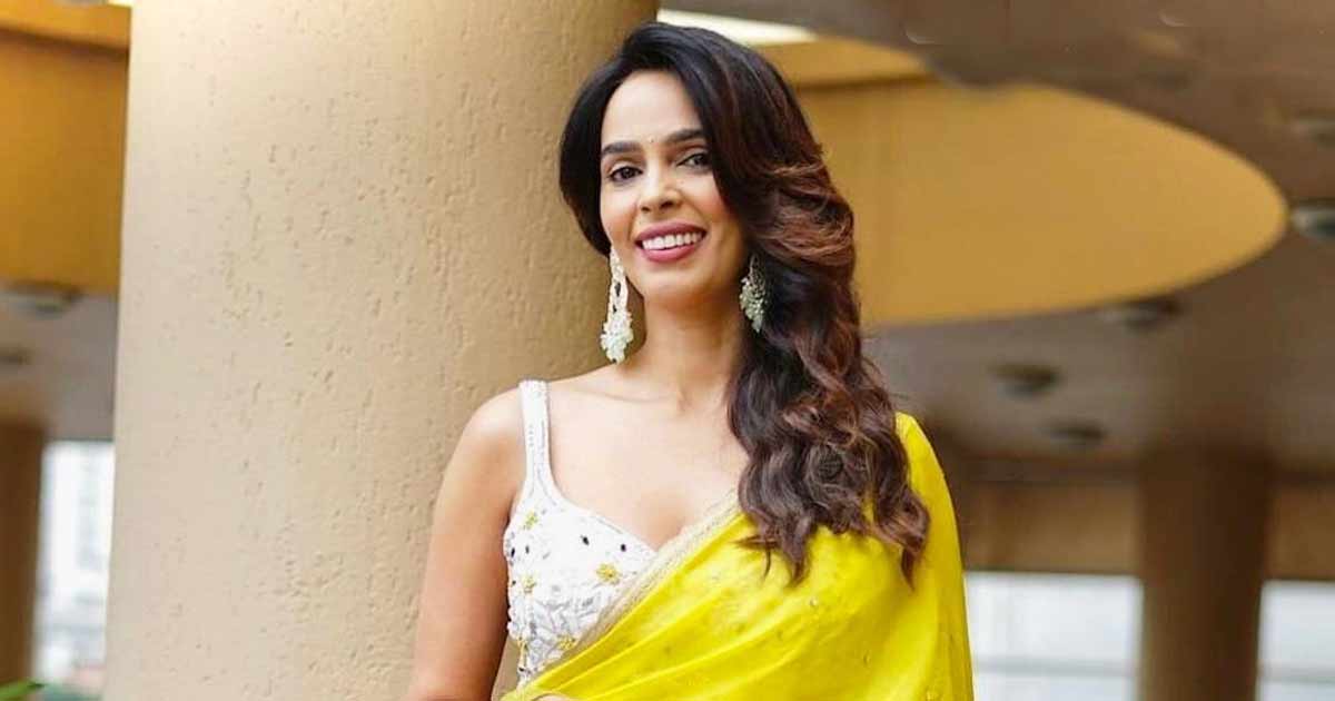 When Mallika Sherawat Tore Into A Journalist Who Slammed Her For Calling 'India Being A Regressive Country' In An Old Video; Read On