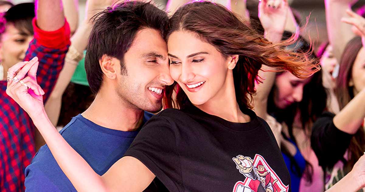 When Ranveer Singh Revealed How Aggressive Vaani Kapoor Got While Kissing Him In The S*x Scenes Of Befikre - Watch