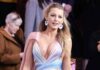 Blake Lively Once Accidentally Flashes Her P*nties As She Struggled To Put Together Her Thigh-High Slit Gown At 'The Adam Project ' Premiere, But The Red Carpet Royalty Handled It With Grace