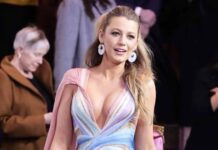 Blake Lively Once Accidentally Flashes Her P*nties As She Struggled To Put Together Her Thigh-High Slit Gown At 'The Adam Project ' Premiere, But The Red Carpet Royalty Handled It With Grace