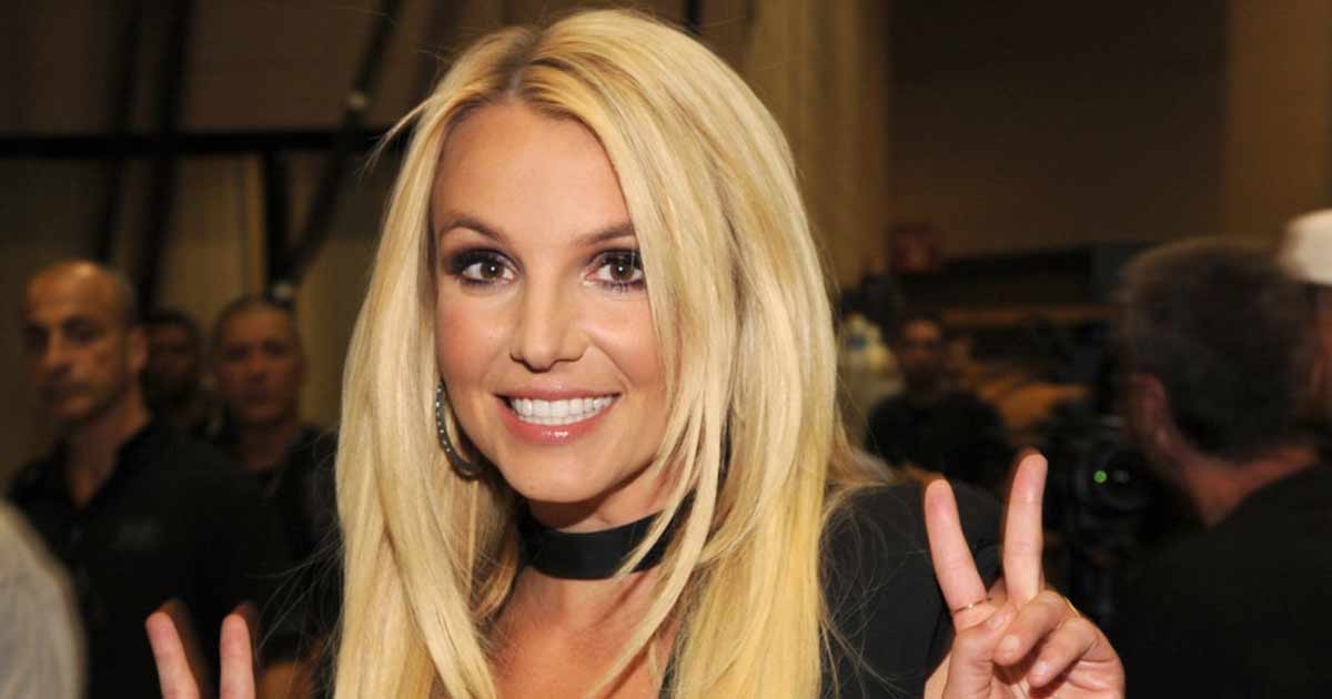 Britney Spears cryptically hits out at 'the enemy right in front' of her