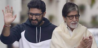 Father-son duo Amitabh, Abhishek Bachchan greet fans outside home