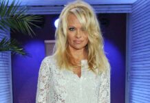 Pamela Anderson: Buying gifts for myself is empowering