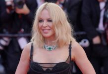 Single Kylie Minogue: ‘Making new album was like being in counselling!’