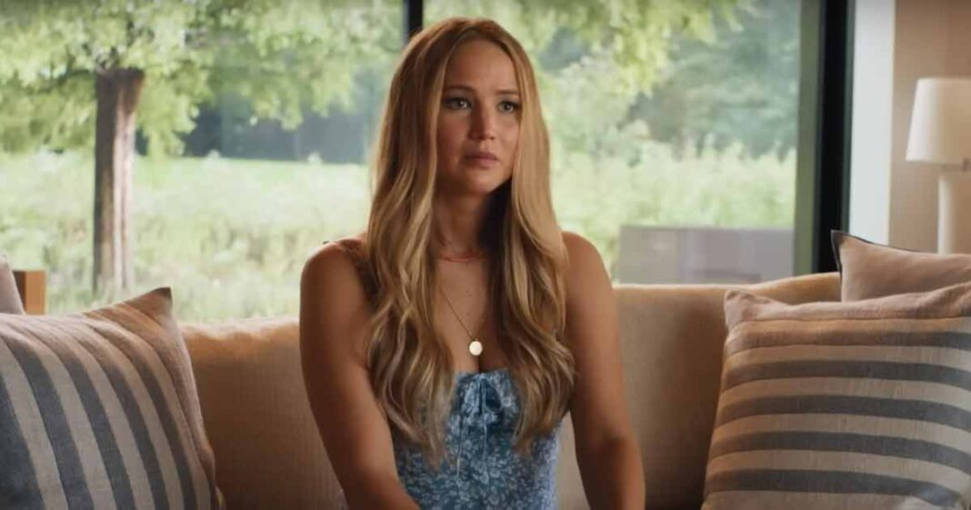 Jennifer Lawrence Goes Full Frontal Nked In Netflixs X Rated Comedy Film No Hard Feelings 