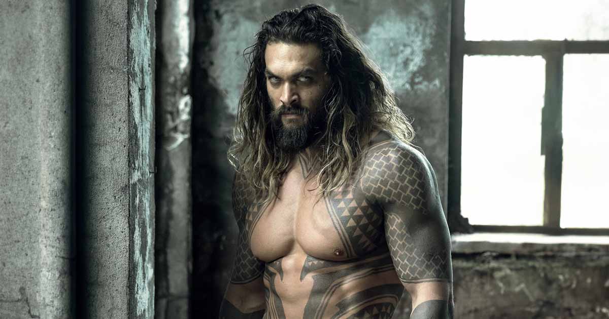 Jason Momoa Stripped Off His Santa Attire & Went Shirtless On SNL, Leaving Everyone To Gasp! - Watch
