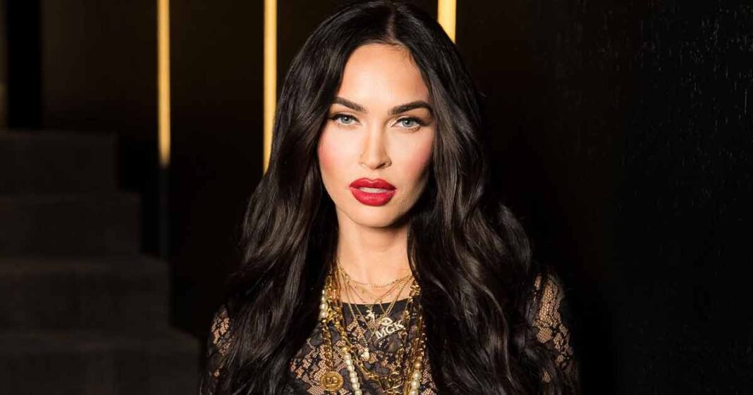Megan Fox Is The New Hot Redhead In Tinseltown As She Flaunts Her Fiery ...