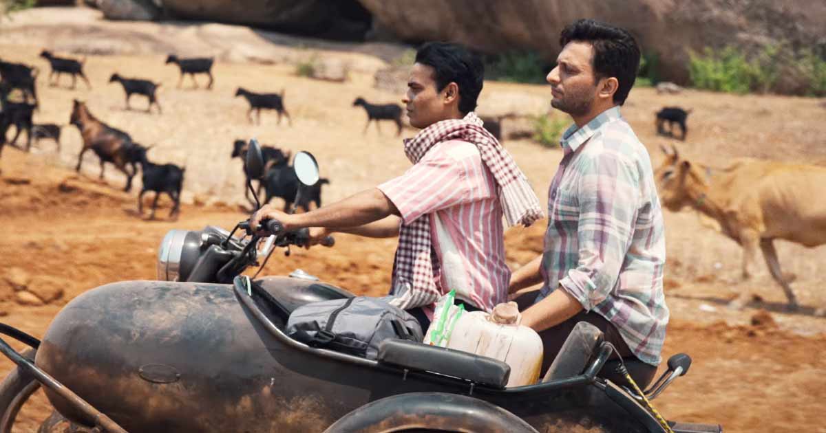Joram Movie Review: Manoj Bajpayee's 'Rebel Is Always On The Run' Story  Puts A Stamp On His Riveting Range