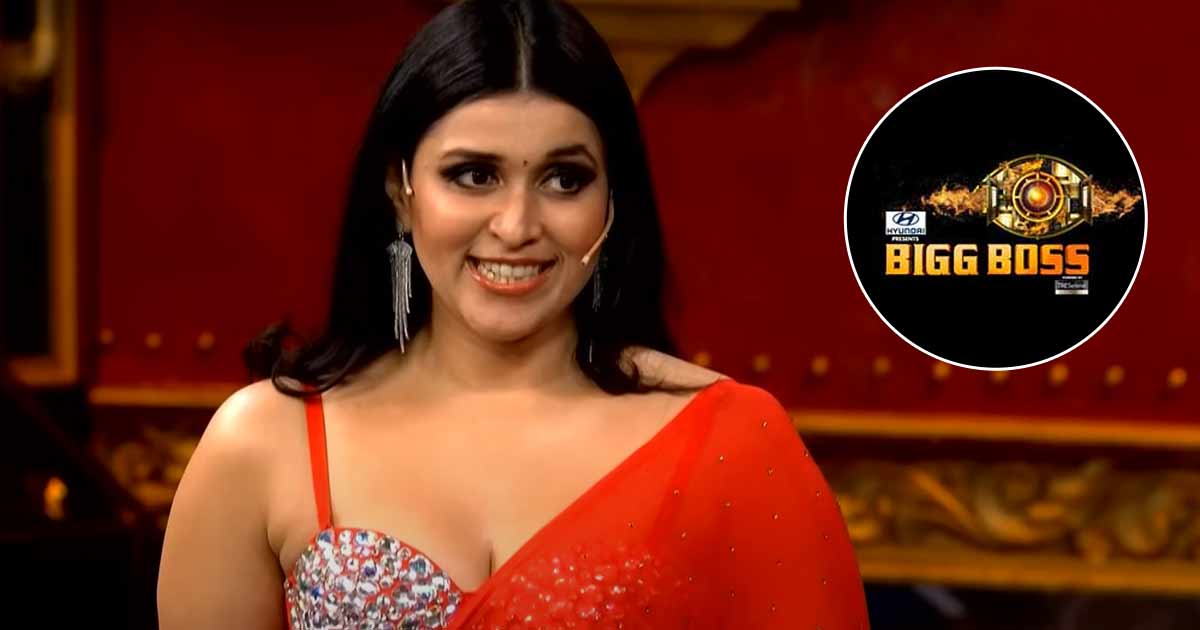 Bigg Boss 17: Mannara Chopra Breaks Down On Being Called Out During BB Press Conference For Character Assassination Of Women, Internet Reacts
