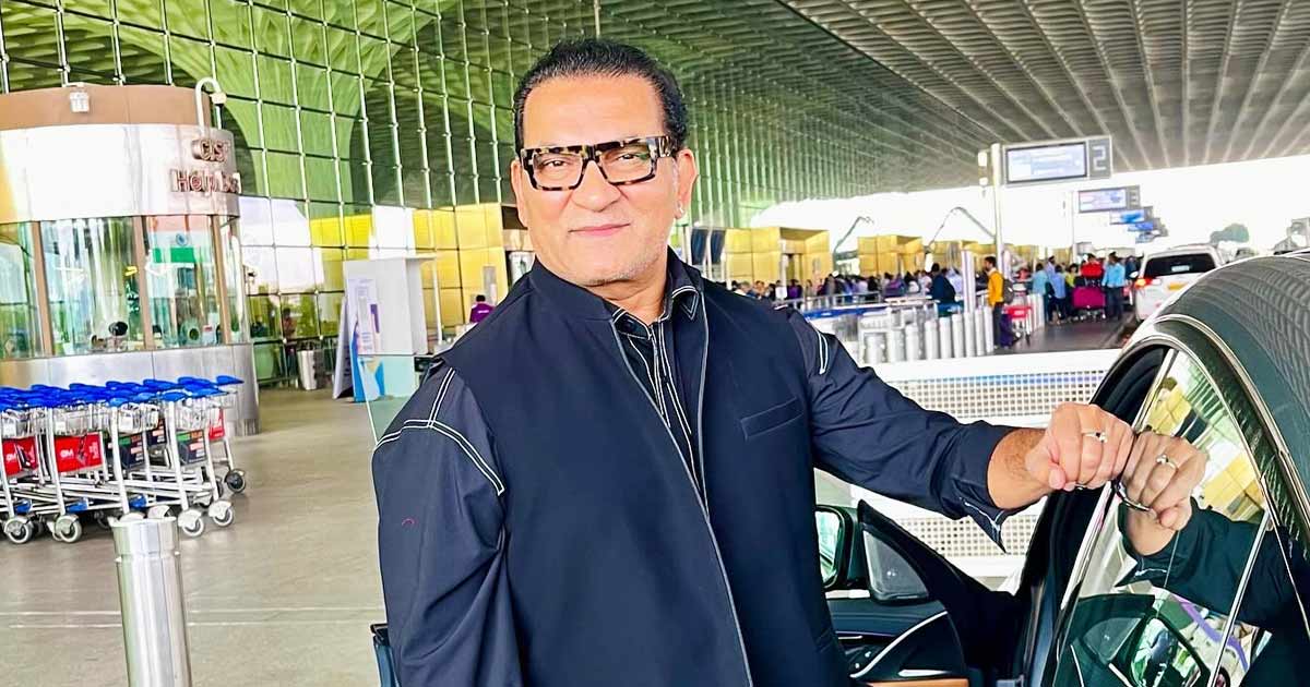 Abhijeet Bhattacharya Exposes The Dark Side Of Bollywood, Calls Out "Paid" Desh Bhakts