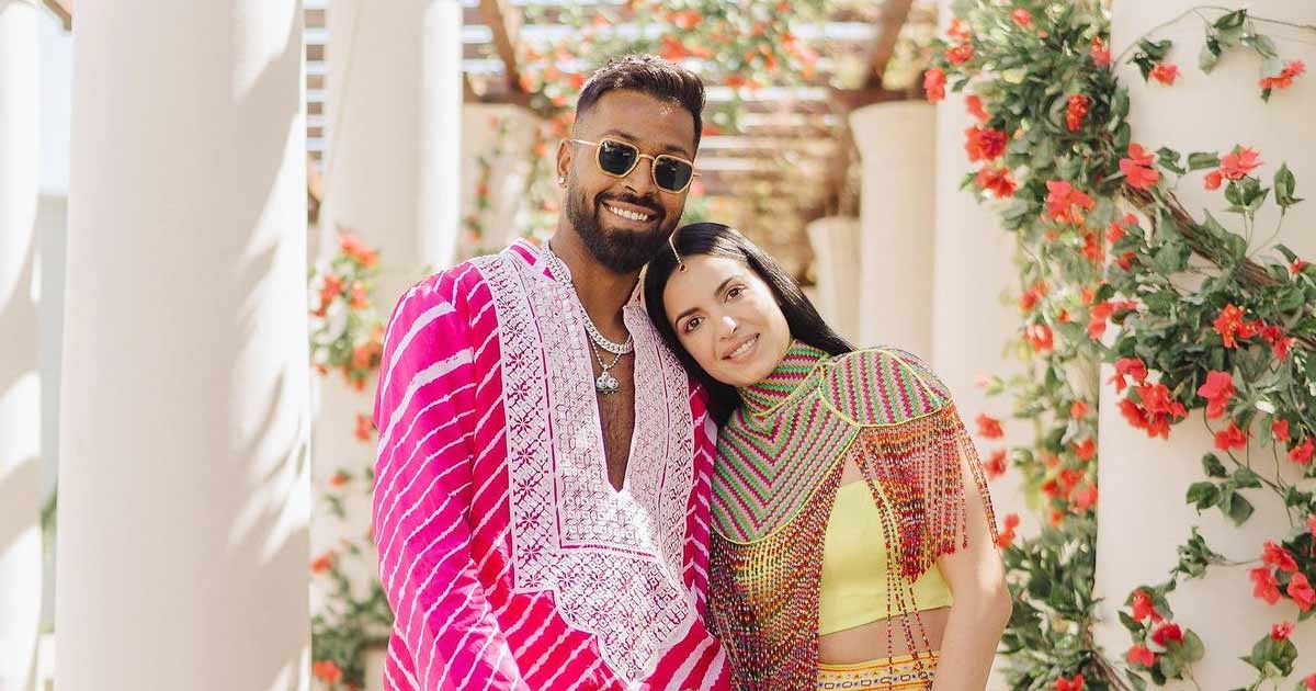 Hardik Pandya & Natasa Stankovic Get Love & Support From Fans After Divorce Announcement!